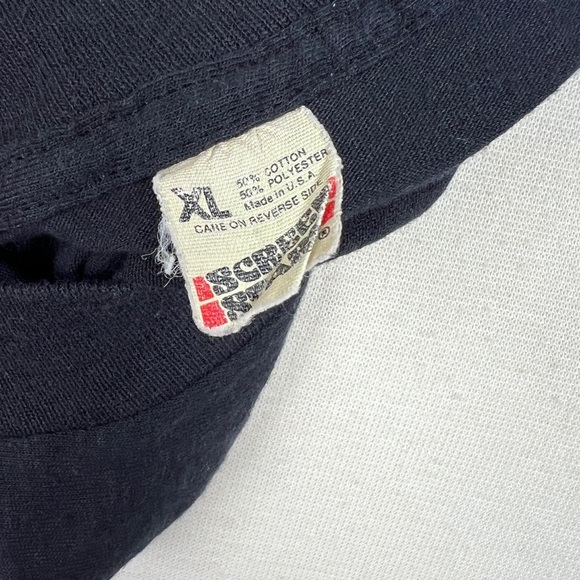 Vintage 1991 Marathon Cropped T-Shirt - Picture 6 of 6